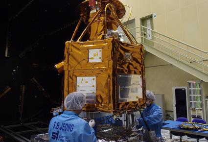 في خطوة هي الأولى من نوعها، الإمارات تعتزم إنشاء وكالة فضاء